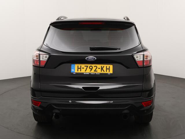 Ford KUGA 1.5 EcoBoost 150 pk ST-Line | Winter Pack | 19" | El. a. klep | Half leer | Apple Carplay