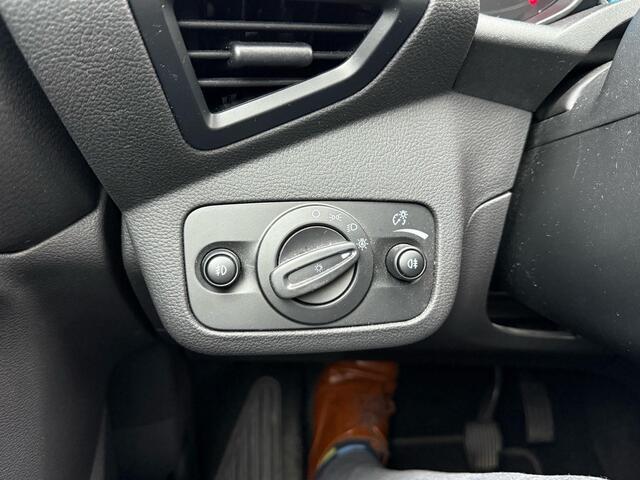 Ford KUGA 1.5 EcoBoost Titanium 150pk Trekhaak | Xenon Koplampen | Dodehoeksensoren | Achteruitrijcamera | Stoelverwarming