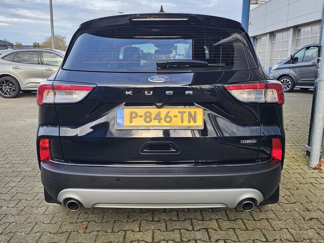 Ford KUGA 2.5 PHEV Titanium 225 pk | Wegklapbare trekhaak | Keyless entry | PDC v+a | Achteruitrijcamera | Lane assist | Climate control