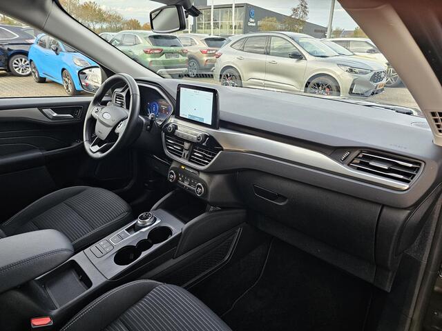 Ford KUGA 2.5 PHEV Titanium 225 pk | Wegklapbare trekhaak | Keyless entry | PDC v+a | Achteruitrijcamera | Lane assist | Climate control