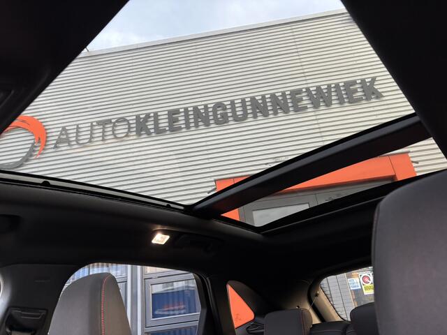 Ford KUGA 2.5 PHEV ST-Line / Trekhaak / Camera / Stoelverwarming / Allseason Banden /