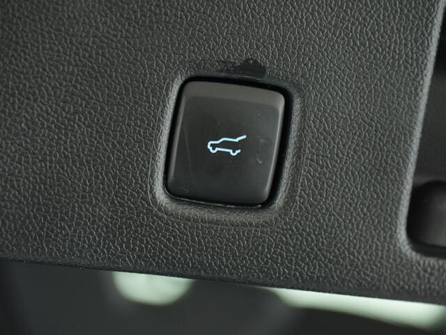 Ford KUGA 2.5 PHEV 243pk ST-Line X | NEW Model I AGR stoelen I Pano I Techn pack I Adapt Cruise I Trekhaak I