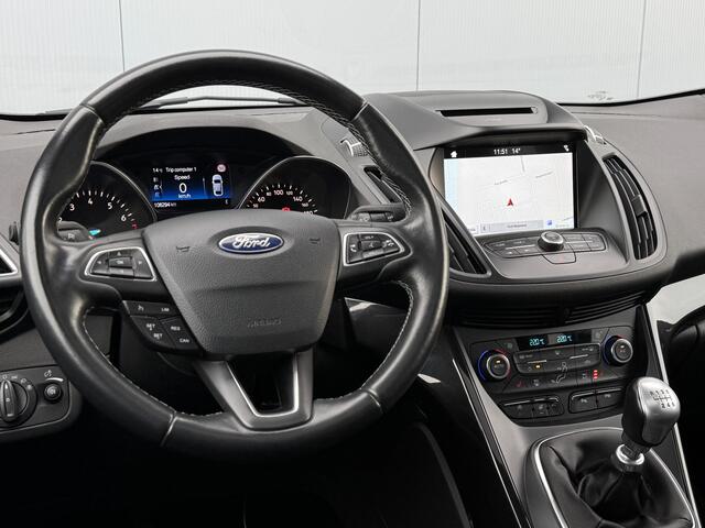 Ford KUGA 1.5 EcoBoost ST Line Panorama/Apple Carplay/Climate.