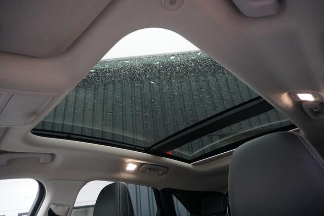 Ford KUGA 2.5 PHEV Titanium X | PANO DAK | TREKHAAK | STOEL/STUURVERW. | B&O |