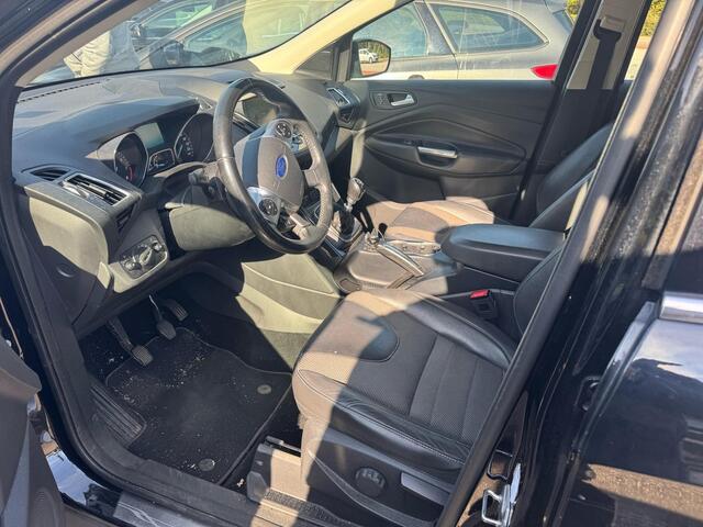 Ford KUGA 1.5 EcoBoost Titanium Styling Pack 150pk | Trekhaak | Winterpack | Achteruitrijcamera | Climate Control | Cruise Control |