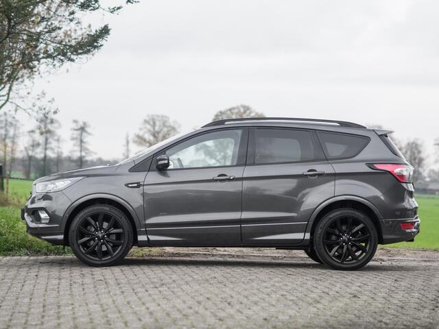 Ford KUGA 1.5 EcoBoost ST Line AWD Pano Sony Cruise