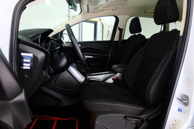 Ford KUGA 1.5 EcoBoost Trend Ultimate | TREKHAAK - 2000KG | STOEL-STUURVERW. |