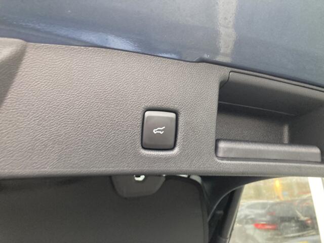 Ford KUGA 2.5 PHEV ST-Line X 225pk e-CVT Automaat 5277 | Panoramadak | E-Trekhaak | Driver Assistance Pack | Technology Pack | Winter Pack | etc. etc.