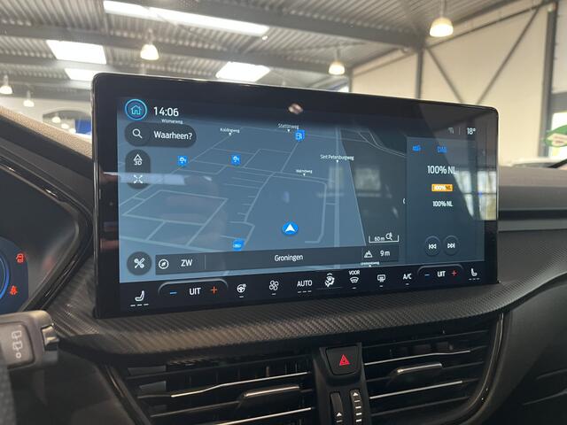 Ford KUGA 2.5 PHEV 243 pk ST-Line X | NW Model I Trekhaak | AGR stoelen I Pano I Adapt. LED I Adapt Cruise I All Seasons