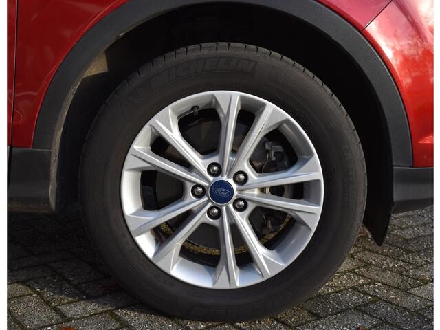 Ford KUGA 1.5 EcoBoost AWD Titanium / Automaat / Cruise Control / Keyless Drive / Bluetooth