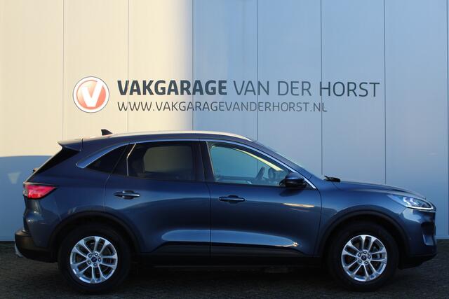 Ford KUGA 2.5-225pk PHEV Titanium X. Luxe hybride rijden voor een reëel bedrag ! Autm. airco, stoel-, stuur- en voorraamverw., elektr. panoramadak, navigatie, telefoonvoorb., camera v+a, elektr. trekhaak, elektr. achterklep, adaptieve cruise cntrl etc.