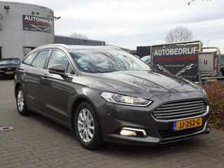ford-mondeo-wagon-1.5-titanium