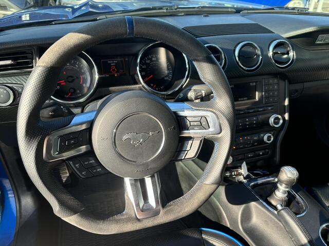 Ford MUSTANG Ford 3.8 V6, veel opties en rijgenot, slechts 89000KM!