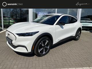 ford-mustang-mach-e-extended-premiu