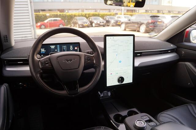 Ford MUSTANG RWD 75kWh -PANO-LEER-CAM-ECC-B&O-