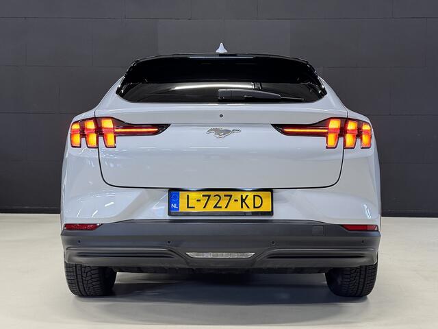 Ford MUSTANG Mach-E RWD 75 kWh | Camera | Adaptive cruise | Carplay | Leder | Stoel/stuurverwarming