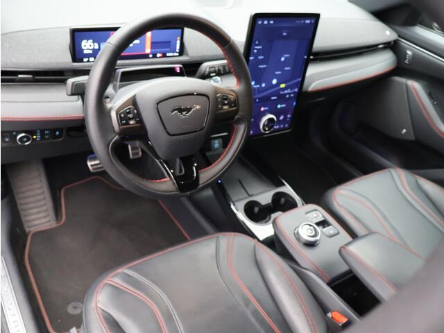 Ford MUSTANG Mach-E Extended Premium RWD 98 kWh