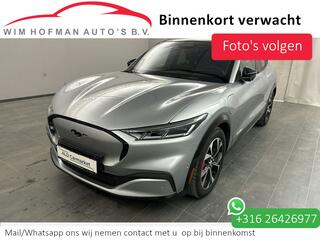 ford-mustang-mach-e-premium-awd-75-