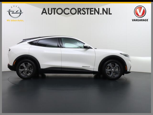 Ford MUSTANG Mach-E Extended RWD 98kWh 301pk Leer Trekhaak Pano-Dak Adaptive Cruise Lane Centring/change Assist Stop&Go Apple Carplay Android Auto 360°Camera Active-Park-Assist PDC-a+v Sync4A Lmv B&O®-HiFi-10speakers Qi-laden LED Pre-Collision-Assist Elektr.verst.Stoe