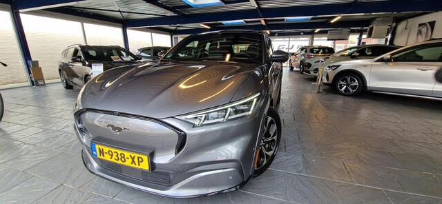 Ford MUSTANG Mach-E Extended First Edition AWD 98 kWh Garantie t/m juni 2028!!!