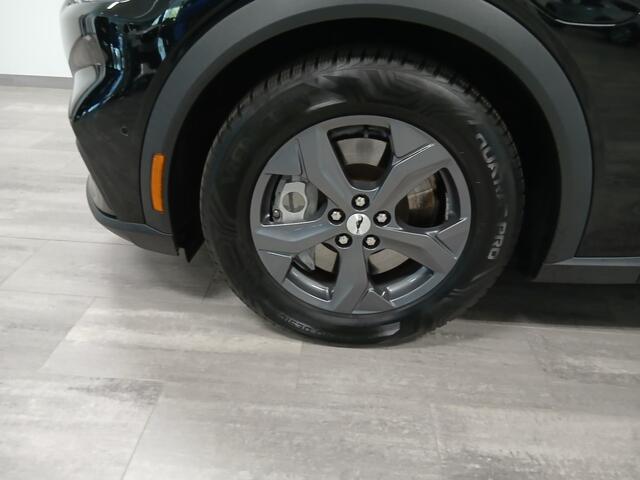 Ford MUSTANG Mach-E RWD 75 kWh Ford Mustang Mach-E 75kWh RWD