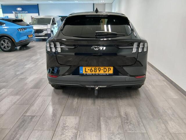 Ford MUSTANG Mach-E RWD 75 kWh Ford Mustang Mach-E 75kWh RWD