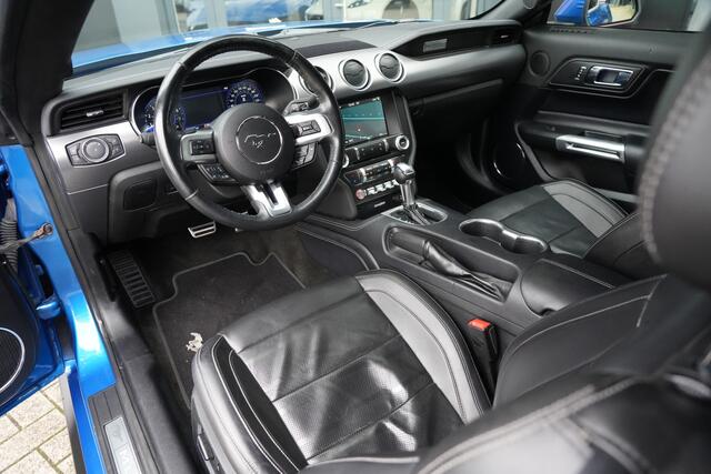 Ford MUSTANG Fastback 5.0 V8 GT 450pk Navigatie/Stoelverwarming/Carbon