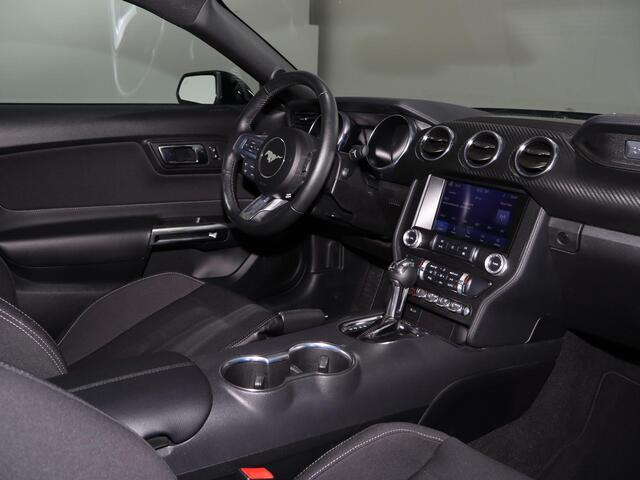 Ford MUSTANG Fastback 2.3 EcoBoost