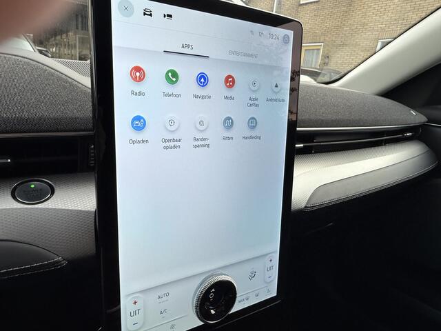 Ford MUSTANG Mach-E RWD 75 kWh Panoramadak, Leer, Trekhaak, 360 camera