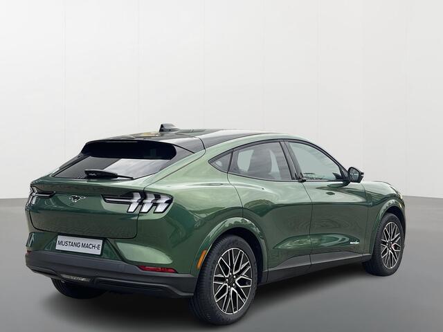 Ford MUSTANG Mach-E Extended Premium RWD 88 kWh | Achteruitrijcamera | Adaptieve Cruise Control | Stoel,- Stuur & Voorruitverwarming |
