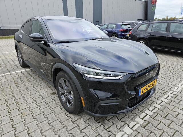 Ford MUSTANG Mach-E Mach- E Extended 98kWh Aut. Technology | Panorama | Leder | B&O Sound | 360 Camera |