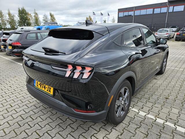 Ford MUSTANG Mach-E Mach- E Extended 98kWh Aut. Technology | Panorama | Leder | B&O Sound | 360 Camera |