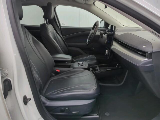 Ford MUSTANG Mach-E Aut. 75 kWh | Panorama | Leder | Navi | B&O Sound | 360 Camera |