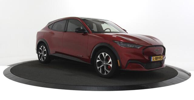 Ford MUSTANG Mach-E Extended AWD 98 kWh Navigatie / Panoramadak / B&O