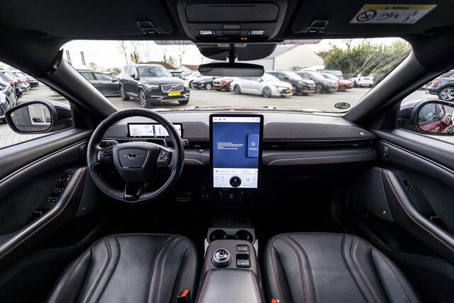 Ford MUSTANG Mach-E AWD 75 kWh | B&O | Pano | 360° camera
