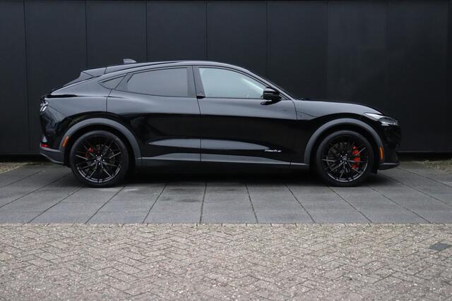 Ford MUSTANG Mach-E RWD 75 kWh | LEDER | MEMORY | B&O | TREKHAAK | PANO | CAMERA | NAVI | CRUISE |