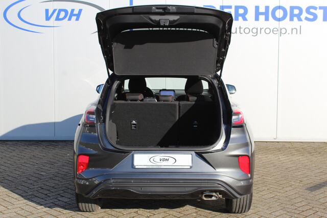 Ford PUMA 1.0-125pk EcoBoost Hybrid ST-Line. April 2024 ! Slechts 11.800km ! Autm. airco, navigatie, telefoonvoorb., camera, pdc v+a, parkeerassistent, LED verl., metallic lak, LM wielen, stoel-, stuur- en voorraamverw., lane- en sideassist, adapt. cruise cntrl etc