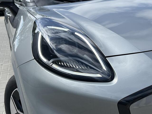 Ford PUMA Gen-E SUV Gen-E FWD (43,6 kWh) Solar Silver, Stoffen stoelen met grijze stiksels, Comfort Pack, Winter Pack Ford Voorraad