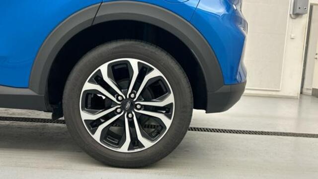 Ford PUMA 1.0 EcoBoost Hybrid Titanium 125pk | Winterpack | SYNC 3 Navigatie | Parkeersensoren achter | Contrasterend Dak |