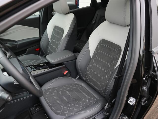 Ford PUMA Gen-E Premium 44 kWh * PANO * ADAP CRUISE * WINTER PAKKET *