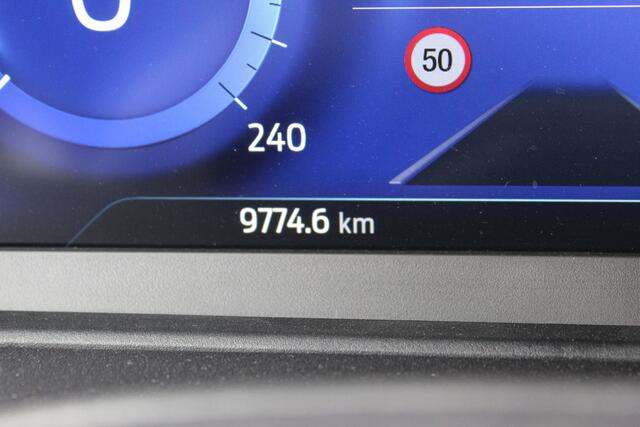 Ford PUMA 1.0-125pk EcoBoost Hybrid ST-Line X. April 2024 ! Slechts 9.700km ! Autm. airco, navigatie, telefoonvoorb., camera, pdc v+a, parkeerassistent, LED verl., metallic lak, LM wielen, stoel-, stuur- en voorraamverw., lane- en sideassist, adapt. cruise cntrl et