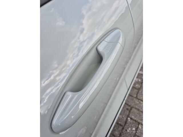 Ford PUMA Nw.model Hybrid ST-Line X Panoramadak Trekhaak Alle opties nieuw 42.865,-