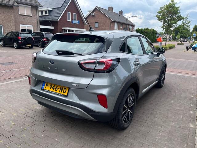 Ford PUMA 1.0 ECOBOOST HYBRID TITANIUM / CARPLAY / CAMERA