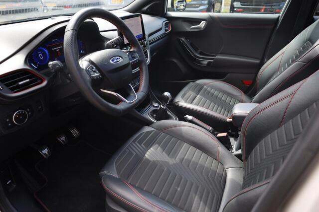 Ford PUMA 1.0 EcoBoost Hybrid ST-Line X ST-LINE PANO AFN-TREKH HALF-LEER RUIT/STOELVERW. ELEC.ACHTERKLEP/SPIEGELS CAMERA DAB 2XPDC 19''LMV METROPOLIS-WHITE!!