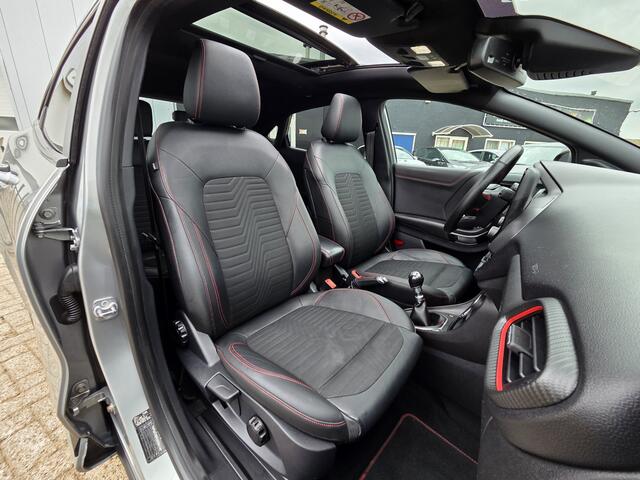 Ford PUMA 1.0 EcoBoost ST-Line X PANORAMADAK|NAVIGATIE|CAMERA|CRUISE CONTROL|HALF/LEDER|ECC/AIRCO|PDC VOOR&ACHTER|STOELVERWARMING&STUUR|19 INCH|DEALERE ONDERHOUDEN Maandag tot Vrijdag geopend van 09.00 tot 20.00 uur en Zaterdag van 09.00 tot 18.00 uur