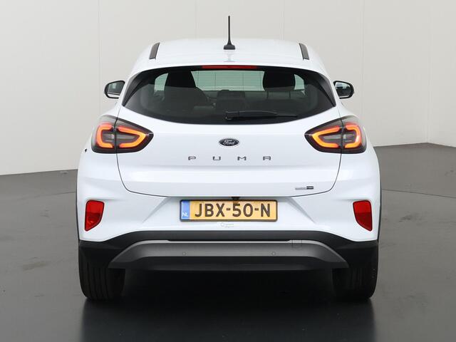 Ford PUMA 1.0 EcoBoost Hybrid Titanium | Winterpakket | Cruise Control Adaptief | Navigatie | Climate Control |