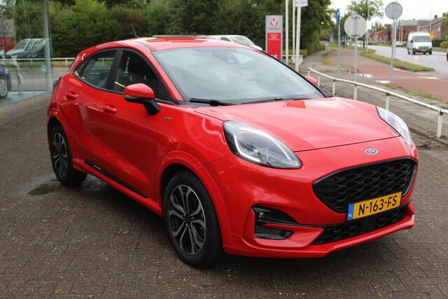 Ford PUMA 1.0-125pk EcoBoost Mild-Hybrid ST-Line. Slechts 17.500km ! Volautm. airco, navigatie, telefoonvoorb., digitaal dashboard, cruise control, LM wielen, parkeersensoren, stoel-, stuur- en voorraamverwarming, trekhaak etc.