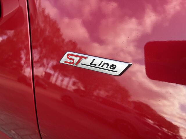 Ford PUMA EcoBoost Hybrid 155 pk ST-Line X | Pano | Winter Pack | El. a. klep | Adapt. cruise | B&O | 100% dealer onderh.