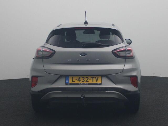 Ford PUMA 1.0 EcoBoost Hybrid Titanium