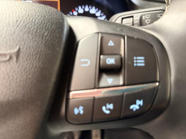 Ford PUMA Titanium X Autom. Winterpack Adapt. Cruise Clima Nav Elect. Acht